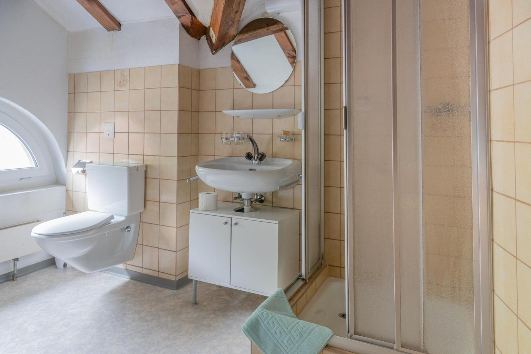 Chrona Bed & Breakfast Jenaz Zimmer foto